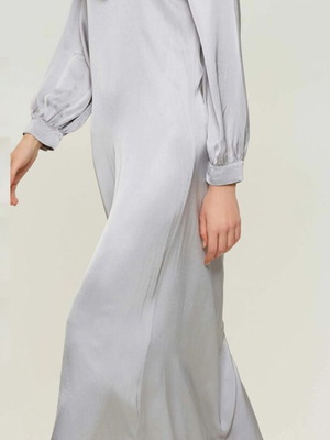 Lynne maxi satin dress like new, silver, size M