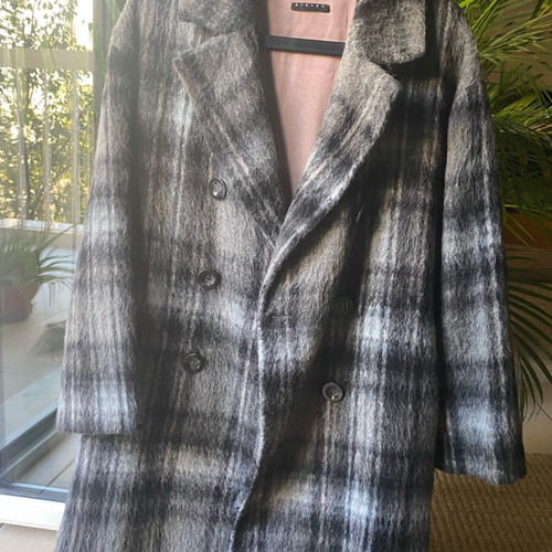 Sisley plaid coat grey like new, size S/M