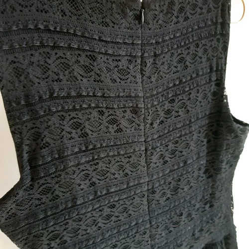 Zara dress black with elastic lace like new, size M