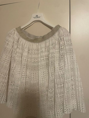 Orchestra skirt used for girl 7 years old, white, 122 cm