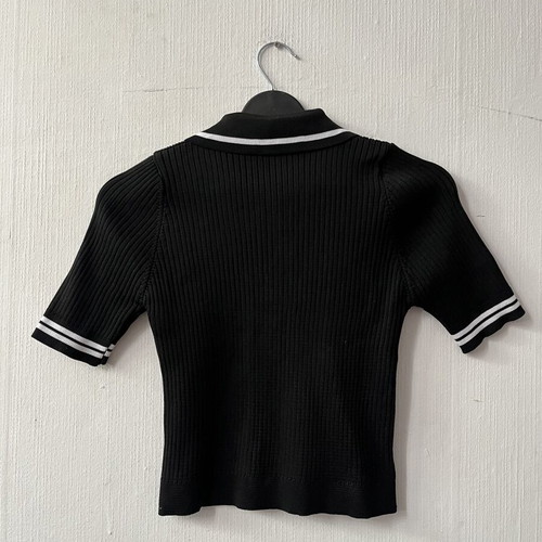 Crop top black used, size S-M