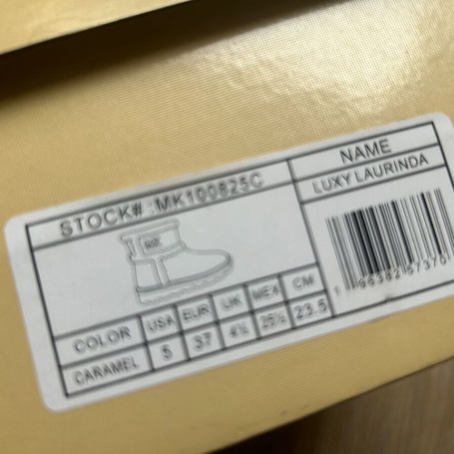 Michael Kors winter boots size 37, beige