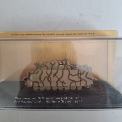 Sturmpanzer IV Brummbär model 1:72 new, collector's item