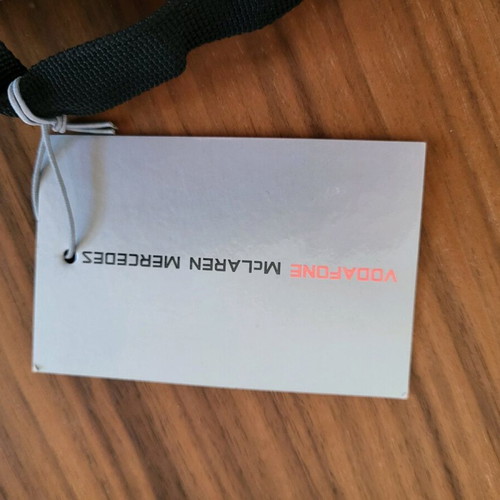Σακίδιο Vodafone Mclaren Mercedes F1 team καινούργιο ασημί πλάτης