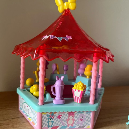 Minnie Shop Disney playset used