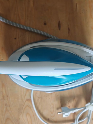 Philips iron with base used