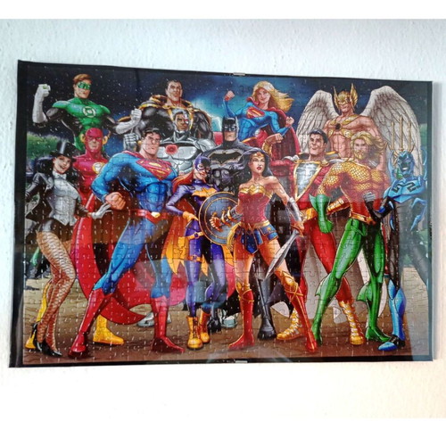 Justice League DC framed puzzle like new 35x50cm wall decoration