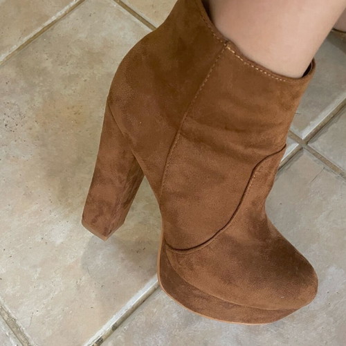 Bibi Lou suede brown boots like new with 12 cm heel