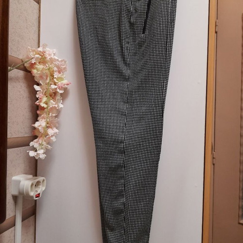 Gerry Weber women's pants like new, black and white, sizes XL-XXXL