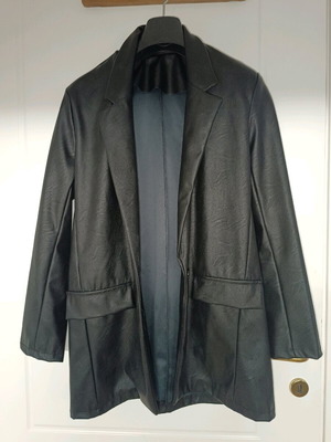 Vegan leather jacket oversized like new