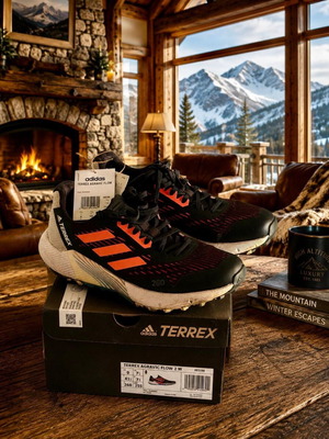 Adidas Terrex Agravic Flow 2 W sneakers like new, size 41.5