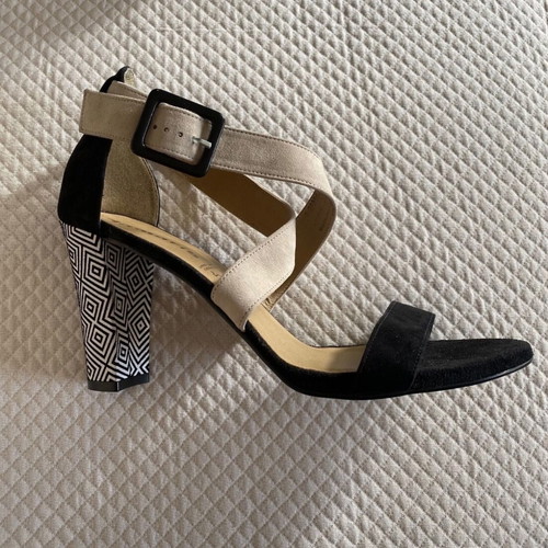 Tamaris sandals new, suede, size 41, black and beige