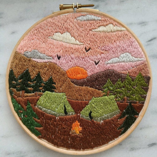 Handmade embroidery frame camping scenes 16 cm with hoop