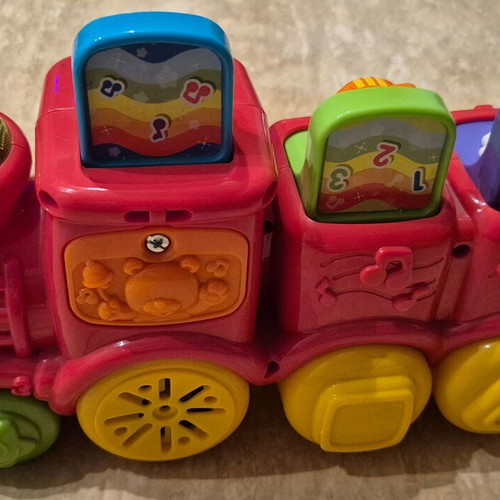 Vtech train with music in English used