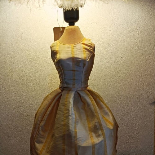 Table lamp doll new with yellow dress and hat