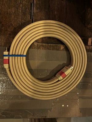 HDMI VDH and Coaxial Cable Ultralink audio and video cables like new