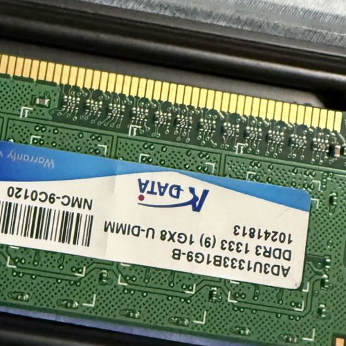 Adata 1GB RAM for desktop like new