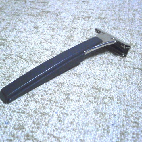 Schick vintage shaving razor with box, no blades