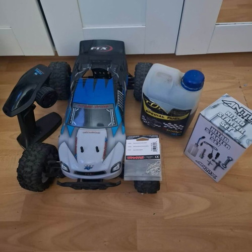 RC Nitro Car
