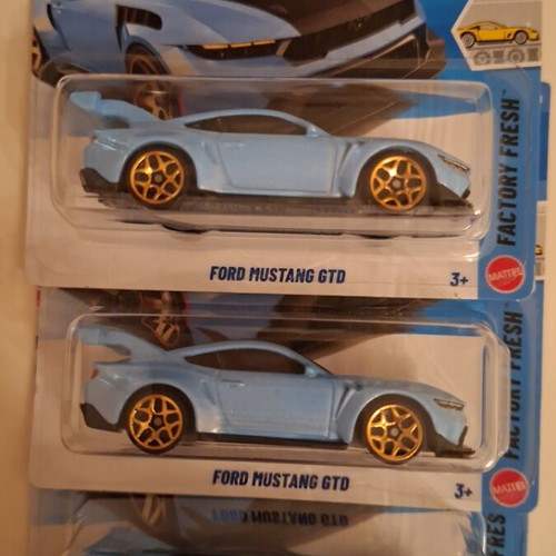 Hot Wheels cars new, pack of 3 pieces