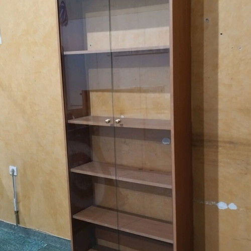 Shelf - Display Case in Like New Condition
