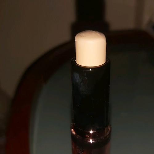 Revolution Highlighter & Contour stick like new