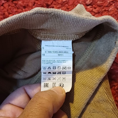 Benetton kids corduroy pants like new, size 6-7 years, 122 cm