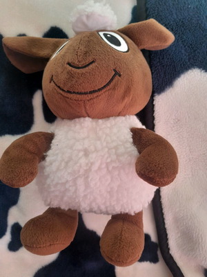 Bath lamb plush used in excellent condition
