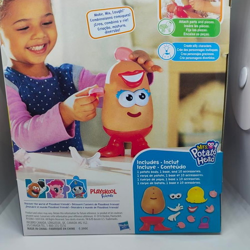 Classic Mrs. Potato Head Playskool Friends toy new