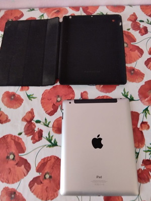 iPad 4 used in excellent condition