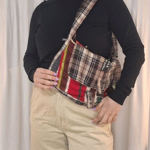 Hobo bag crossbody multicolored like new