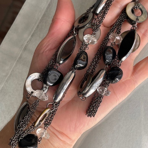 Italian necklace with MOP and black agate, length 60 cm, new