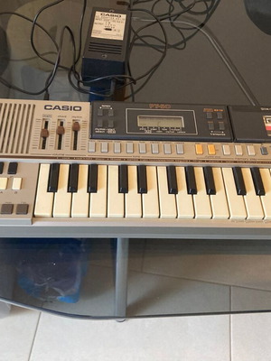 Casio PT-50 винтидж клавиатура 1983 като нова