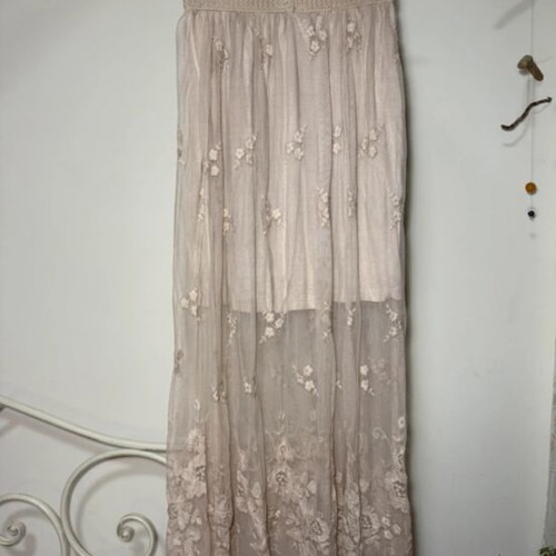 BSB maxi romantic skirt used with lace, size S, beige
