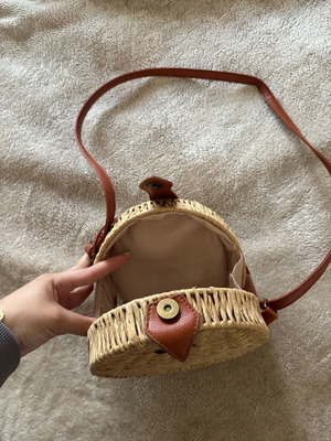 Bag to Bag crossbody summer bag like new, beige