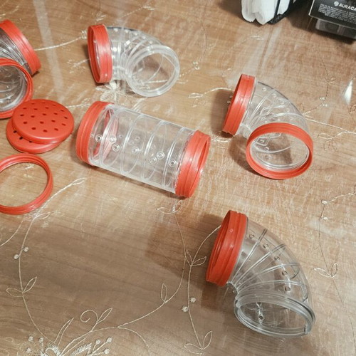 Hamster tunnels set with 4 corners and 1 straight tunnel, 2 caps