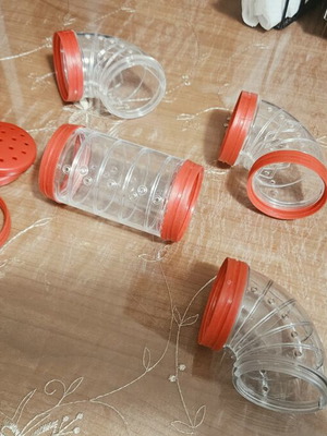 Hamster tunnels set with 4 corners and 1 straight tunnel, 2 caps