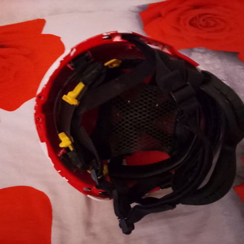 Firefighter helmet Dasopirosvesti - EMAK 2005 with rescue mask