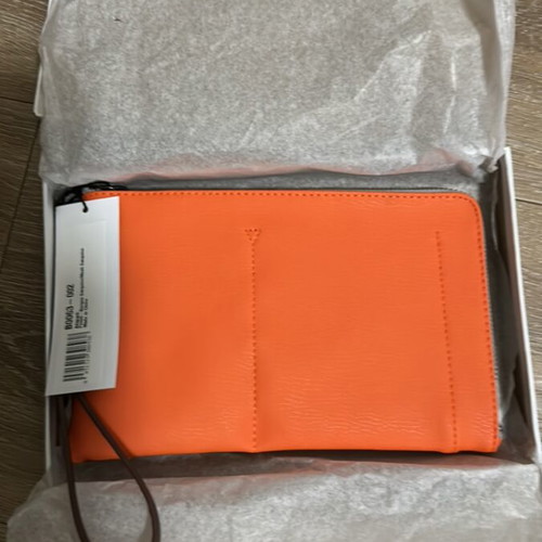 Camper orange wristlet bag 14x22 new