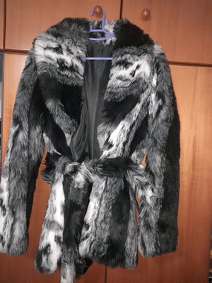 Fur new, black and white, size XL