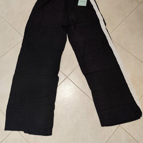 Black wide leg pants with white side stripe, XL/XXL