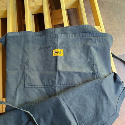 Dimello waiter aprons like new, pack of 3