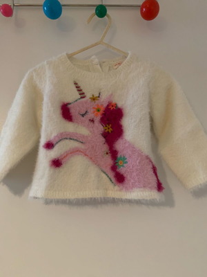 Dpam fluffy pullover for baby girl up to 12 months like new