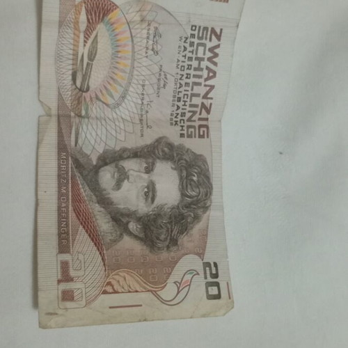 Old banknotes used from Greece