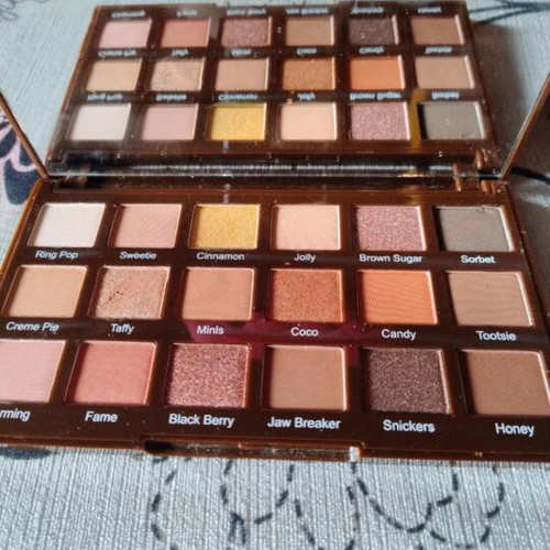 Febble Stellar Eyeshadow Palette with Mirror like new