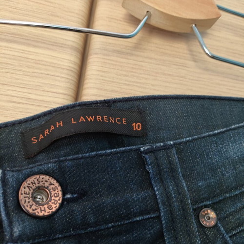 Sarah Lawrence jeans new with pocket design, blue