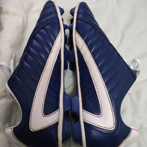 Vintage football boots size 43 with Greece national emblem used