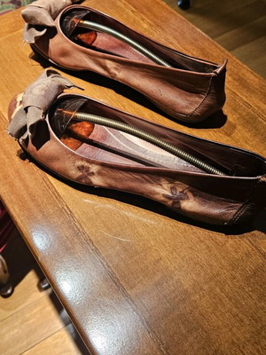 Donatella Rucchi ballet flats used, brown and gold, size 40