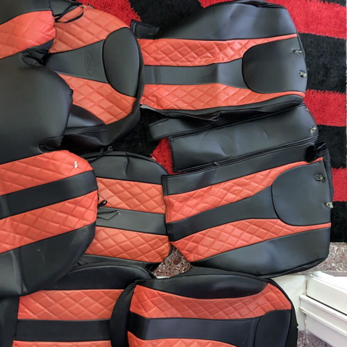 Ford Focus (2011-2017) car seat covers like new