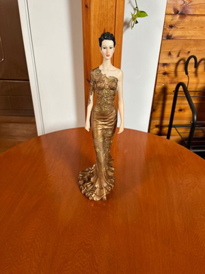 Decorative woman figurine with gold dress 35 cm, used